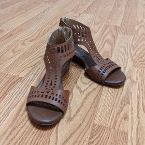 Dexflex comfort Brown sandals